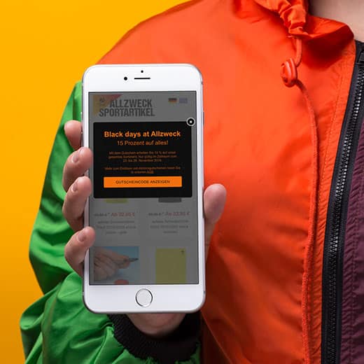 Allzweck App auf orangenem Hintergrund